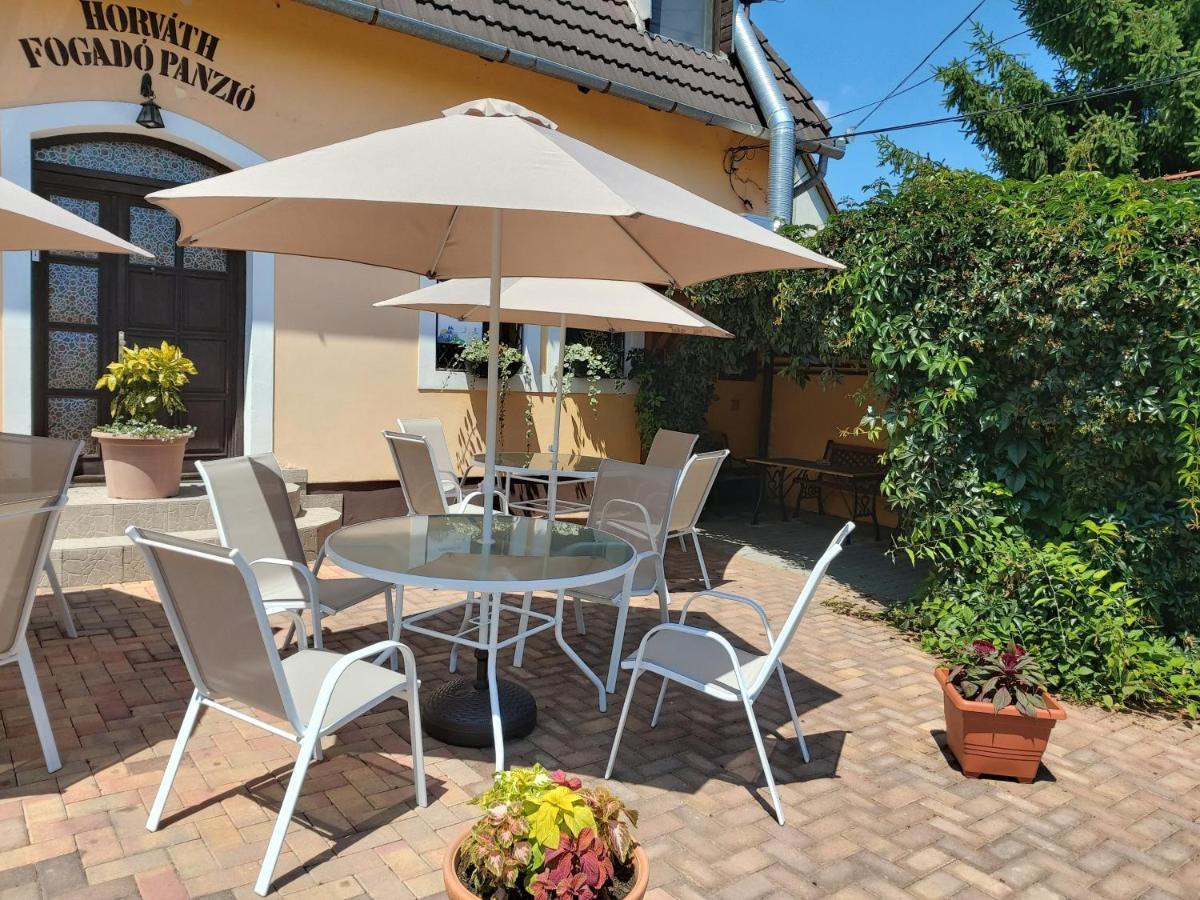 Horvath Fogado Panzio Hotel Szentendre Buitenkant foto